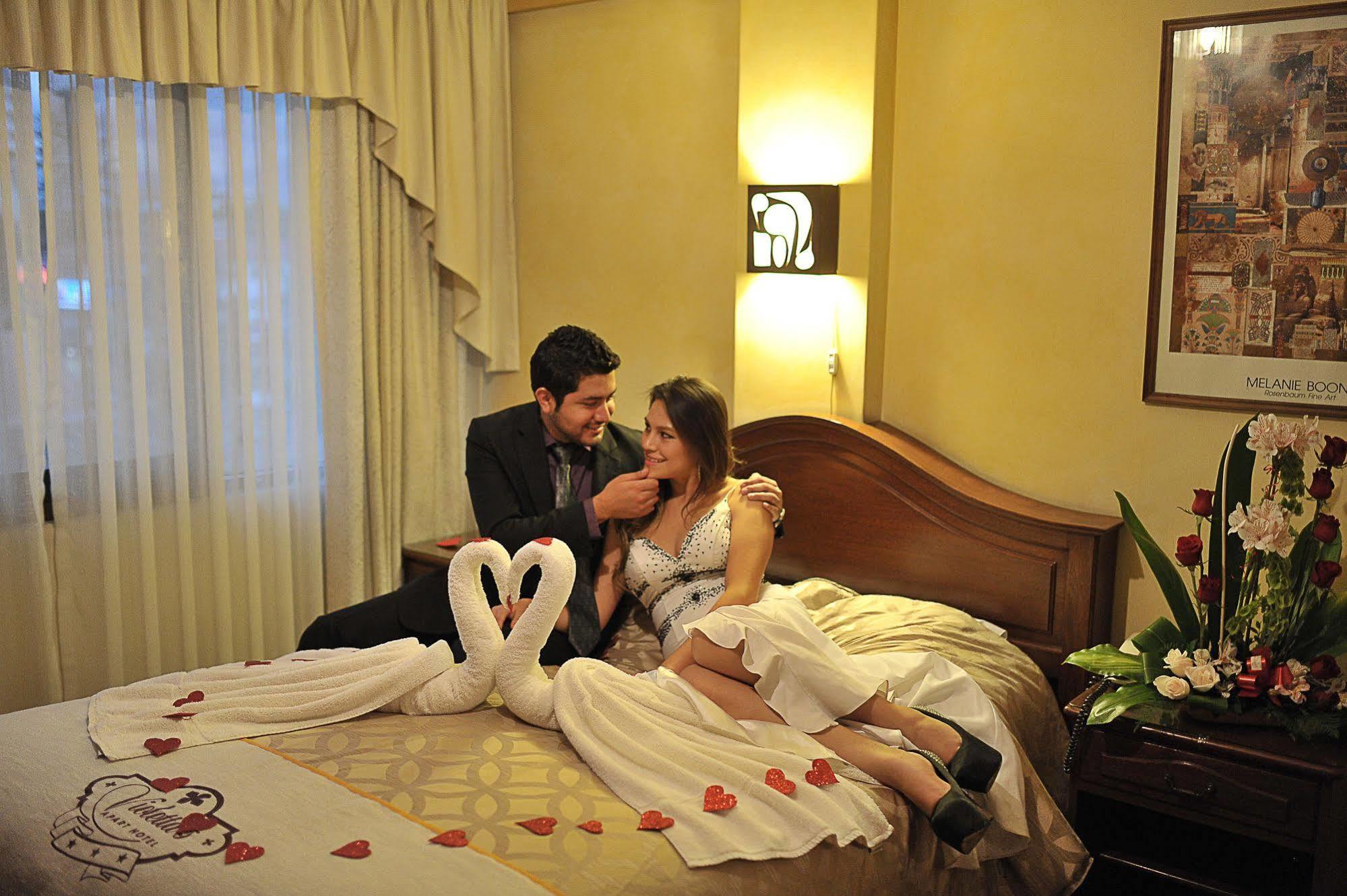 Apart Hotel Violettas โกชาบัมบา ภายนอก รูปภาพ
